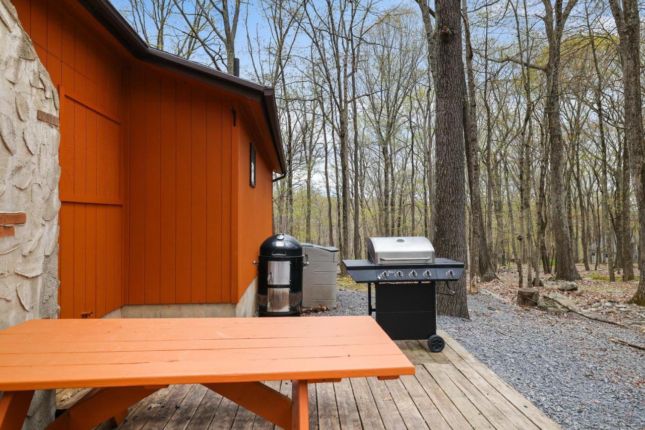 Premier Cozy Cabin - Free Amenities & Comm Indoor Pools Bushkill Zewnętrze zdjęcie