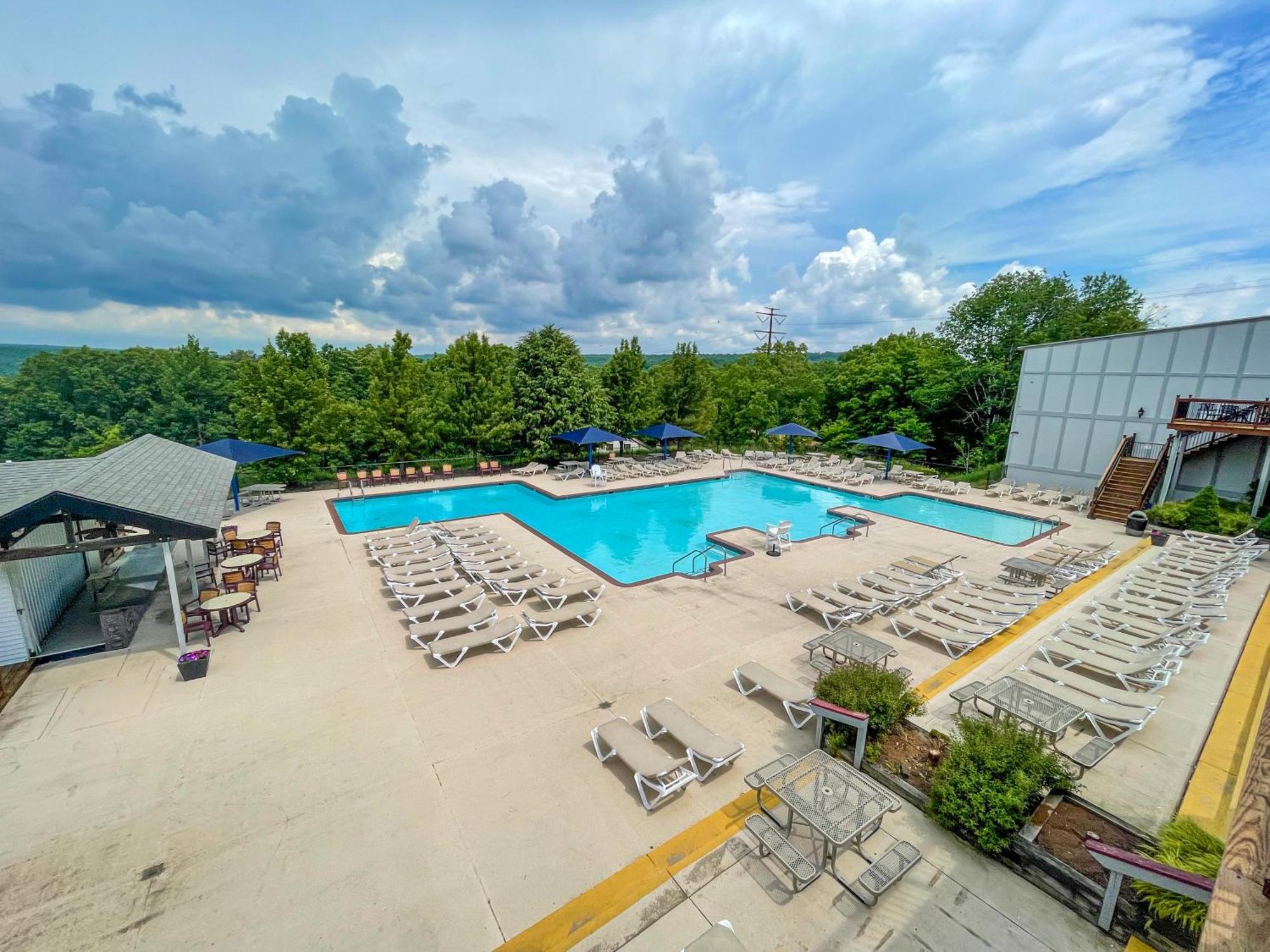 Premier Cozy Cabin - Free Amenities & Comm Indoor Pools Bushkill Zewnętrze zdjęcie